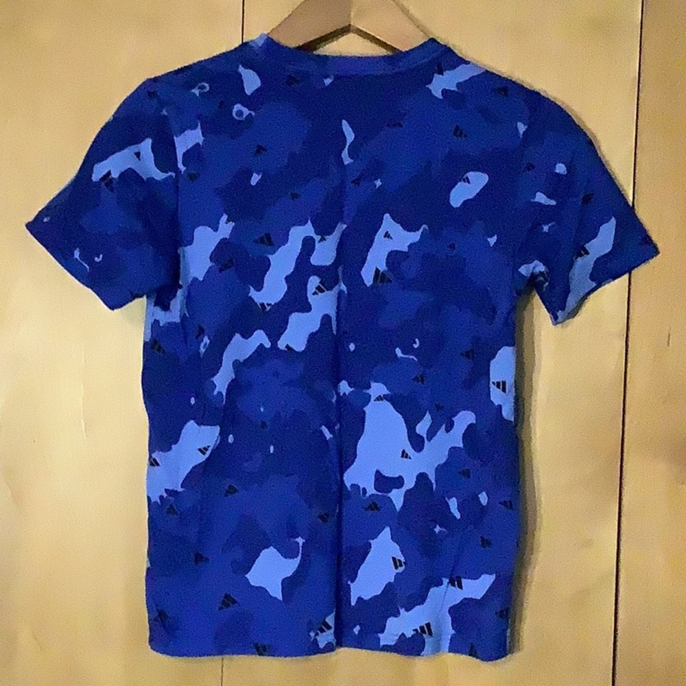 $5 or 4/$10: Adidas blue camo shirt, size medium (10/12) - Picture 4 of 4